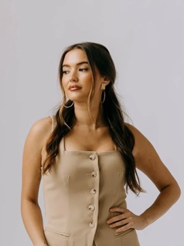 Avery Ryan, LE at MĒLA Medical Spa
